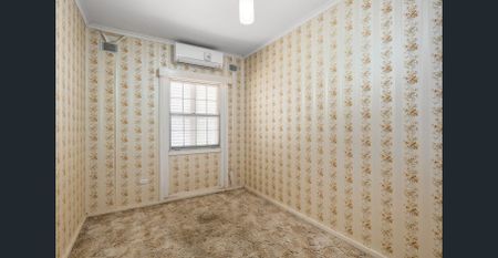 Mid-century Coastal Retreat! - Photo 5