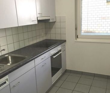 Duplex in a quiet and friendly neighborhood - Photo 4