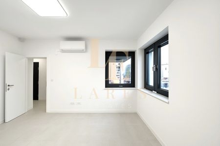 Nowe mieszkanie blisko Factory Ursus z tarasem - Zdjęcie 2