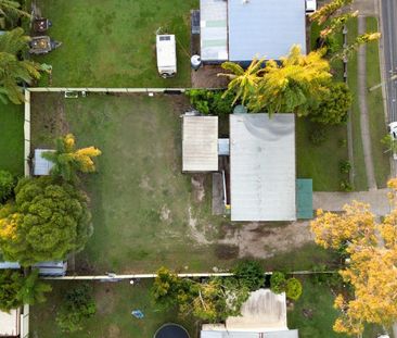 Spacious Family Home - Photo 1