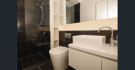 Richmond Icon - Photo 3