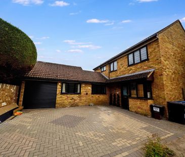 4 bedroom detached house to rent - Photo 5