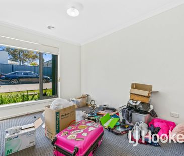 Quiet Location! 6 Month Lease Only - Photo 3