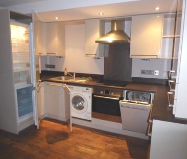 Aviator Place, 112 Crescent Road - Photo 4