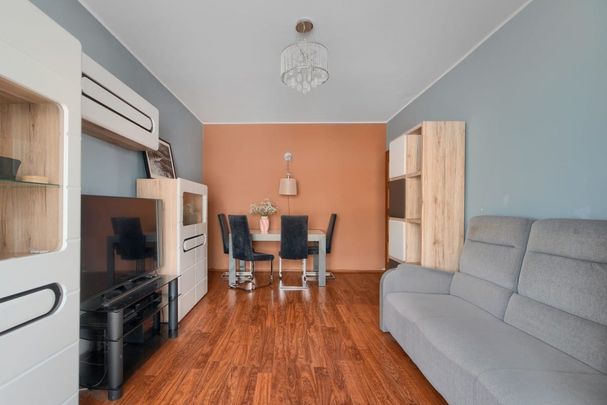 2-pokojowe mieszkanie z niezależnym układem 50.2 m² - Photo 1