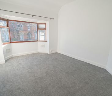 3 Bedroom For Rent - Photo 4
