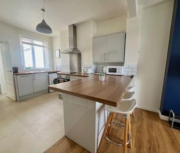 Devon Place, Cardiff, Grangetown - Photo 1