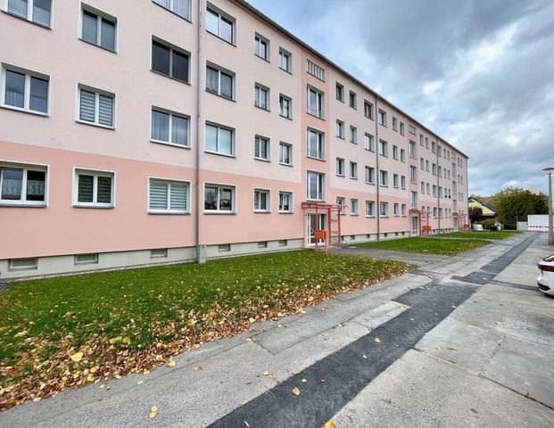 TOP sanierte 3 - Zimmer Wohnung mit Balkon und Einbauküche - Photo 1