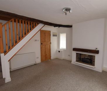 2 bedroom terraced house to rent - Photo 3
