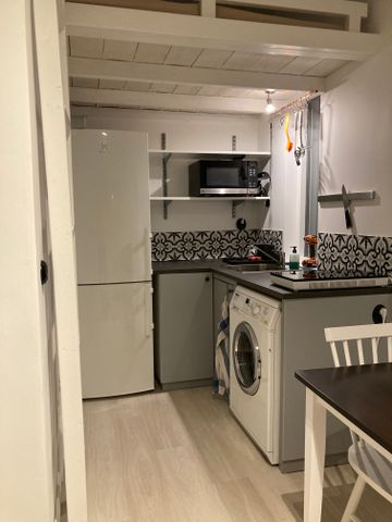 Midvintervägen, Skogås - Foto 4