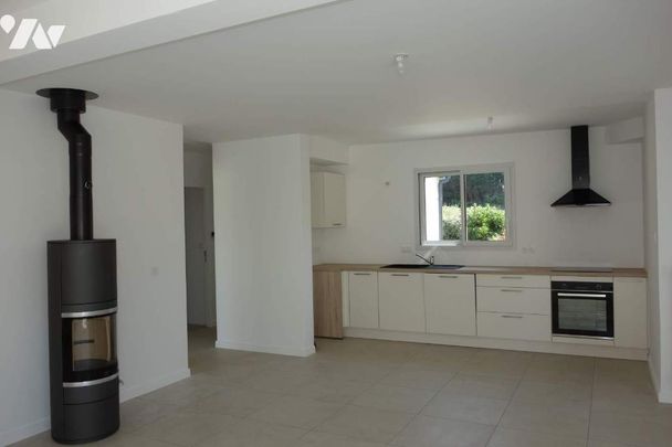 Maison d'habitation - Photo 1