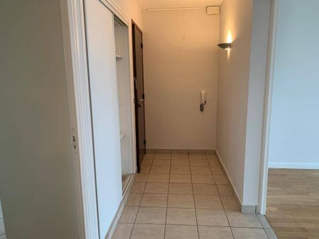 Location appartement t3 71 m² à Rodez (12000) - Photo 4