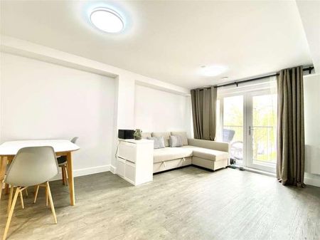 Silver Street, Reading, Berkshire, RG1 - Photo 3