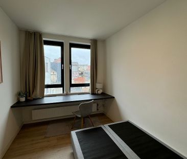 Furnished student room in renovated residence LUCIA, Antwerp. Only ... - Photo 3