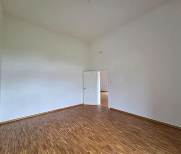 2-R-DG-Whg. mit Einbauküche und Loggia im Rittergut Kanena/ Halle (... - Photo 1