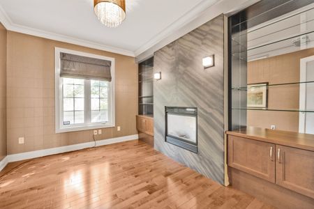 For Lease - 76 Orleans Circle, Vaughan, Ontario - Photo 2