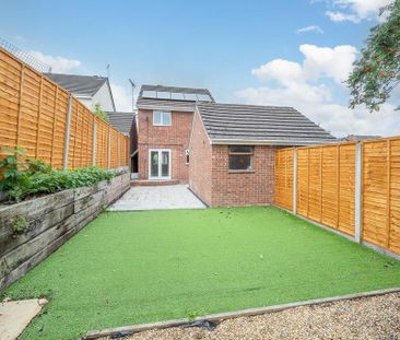 3 bedroom detached house to rent - Photo 2