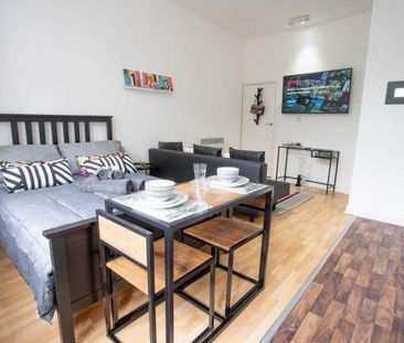 1 bedroom in a house share to rent - Photo 3