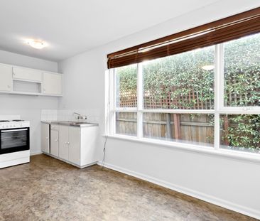 5/10 Highbury Grove, Prahran VIC 3181 - Apartment For Rent | Domain - Photo 2