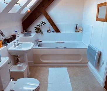 4 bedroom barn conversion to rent - Photo 4