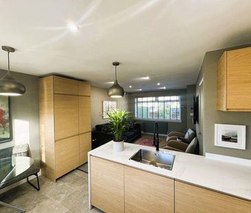 2 bedroom terraced house to rent - Photo 2