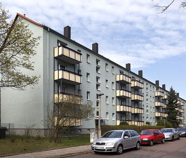 2-Raum-Wohnung Kurt-Freund-Straße 9 - Foto 1