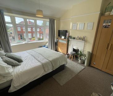 3 bedroom semi-detached house to rent - Photo 5