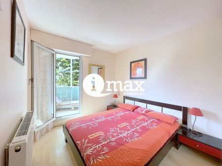 Location Appartement COURBEVOIE - - Photo 2