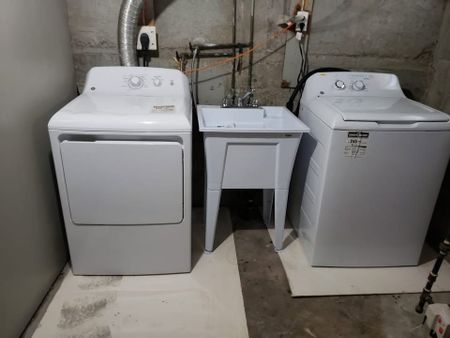 For Lease - 134 Queen Street, Barrie, Ontario - Photo 4