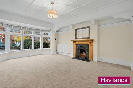 5 bedroom detached house to rent - Photo 3