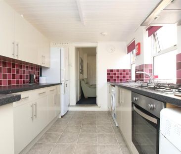 4 bedroom house to rent - Photo 6