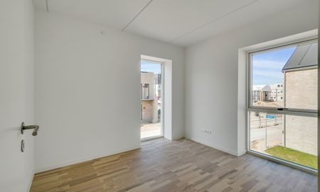 Egedal Stationsby - 3 vær. med lækkert stort køkken/alrum og stor altan - Photo 5