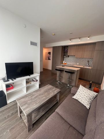 For Lease - 1 Yorkville Avenue Unit# 3302, Toronto, Ontario - Photo 4