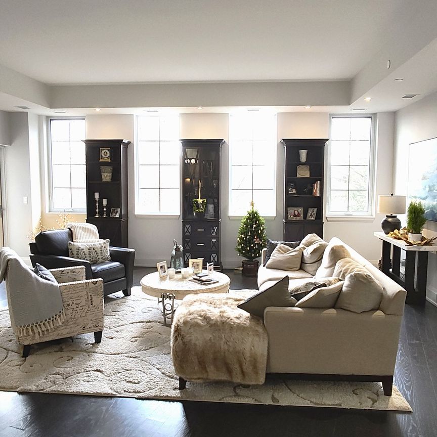 For Lease - 20 Fred Varley Drive Unit# 330, Markham, Ontario - Photo 1