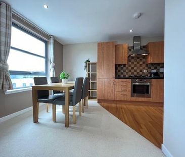 2 bedroom flat to rent - Photo 6