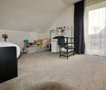 Stijlvolle, ruime villa met 4 slp, inpandige garage, tuin en terras... - Foto 2