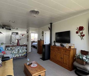 A sweet little home to all your own - Photo 2