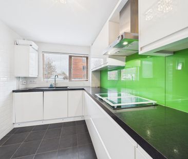 2 bedroom terraced house to rent - Photo 6