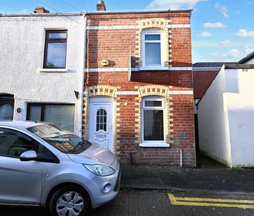 Room 2 1 Hugh Street, Belfast, BT9 7HH - Photo 4
