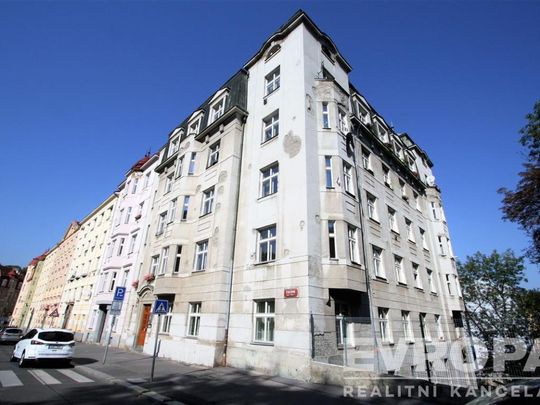 Pronájem bytu 2+1 75 m2 - Fotografie 1