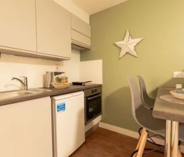 Deluxe Studio Riverview - Photo 4