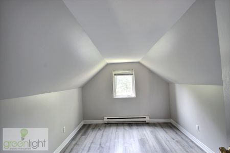 42 Curry St - Upstairs, Moncton, NB, E1A 3V5, Canada - Photo 5