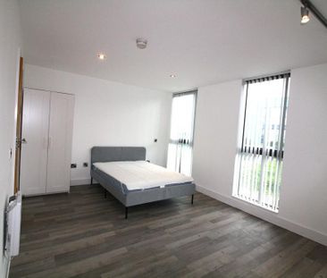 Studio to rent - Photo 2