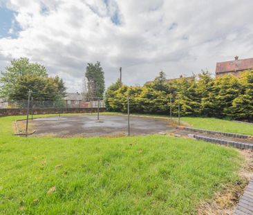 4 bedroom flat to rent - Photo 6