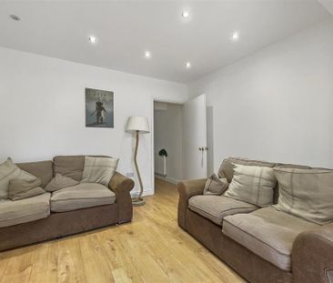 5 bedroom terraced house to rent - Photo 1