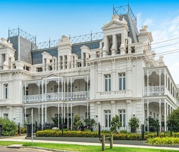 THE ICONIC BEAUMARIS HOTEL - 1 BEDROOM APARTMENT - Photo 3