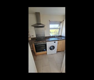 1 Bed Flat, Hill St, BS3 - Photo 5