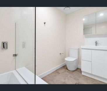 Walking Distance to Station - Photo 5