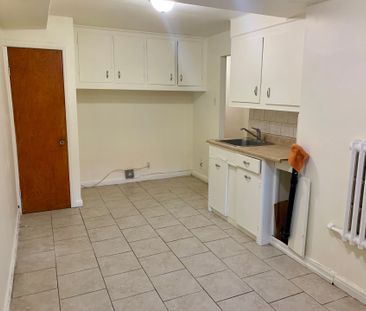 Condo for rent, Montréal (Villeray/Saint-Michel/Parc-Extension) - Photo 2