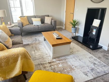 20 Hillcrest Green, Newry, BT35 7GH - Photo 3